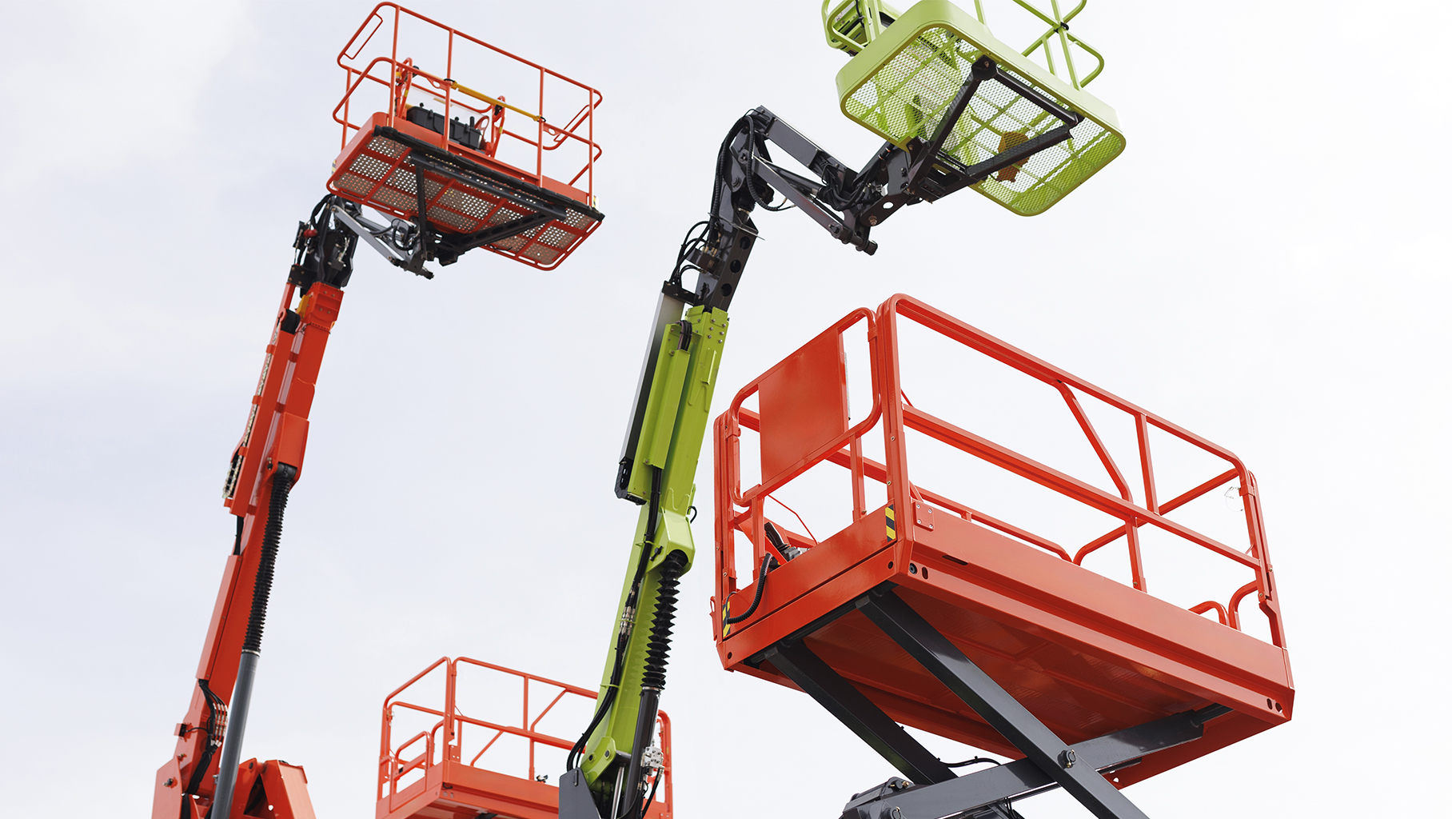 LocaÃ§Ã£o de Plataformas ElevatÃ³rias em Varginha e Sul de Minas Ã© na Taurus